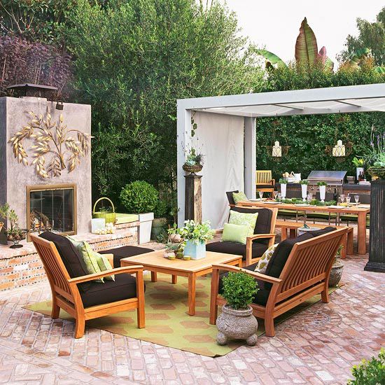 You are currently viewing Wooden Outdoor Furniture: How to Choose the Right Type for Your Space